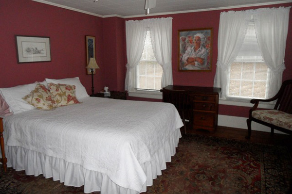 1016queen room600