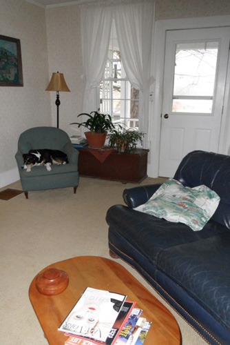imagefamilyroom16 500